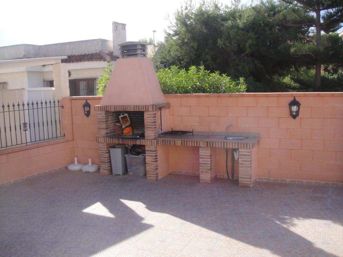 Chalet Muy Cerca De La Playa Con Piscina Privada Dehesa de Campoamor  Exterior foto